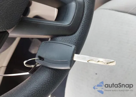 2018 Ford Escape Se из США, поврежденный, VIN 1FMCU0GD8JUD13703